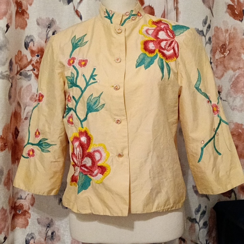 Vintage ANAGE SILK EMBROIDERED JACKET. Canary yellow, pretty pink interior